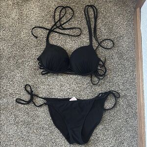 Black Women's Swimwear Set